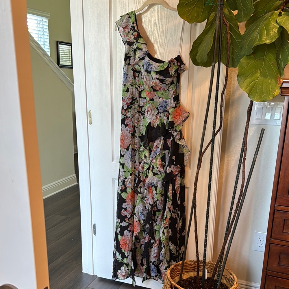 Lulus NWT summer sundress
